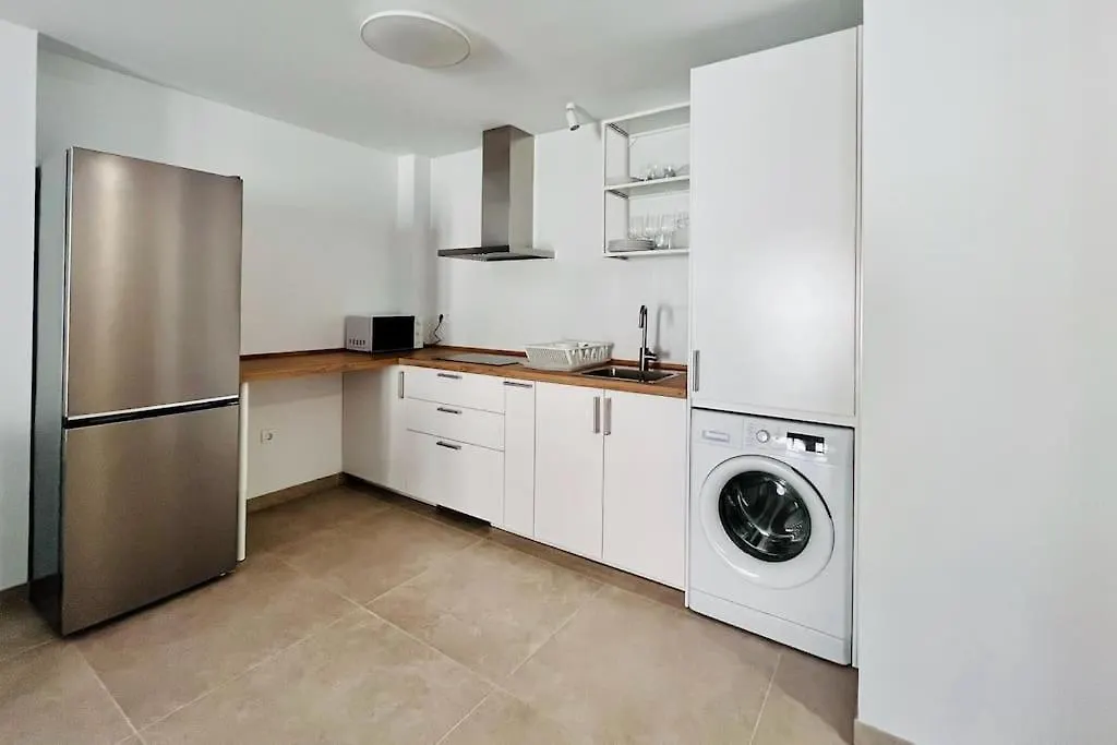 Lovely Apartment Close By City Center Malaga