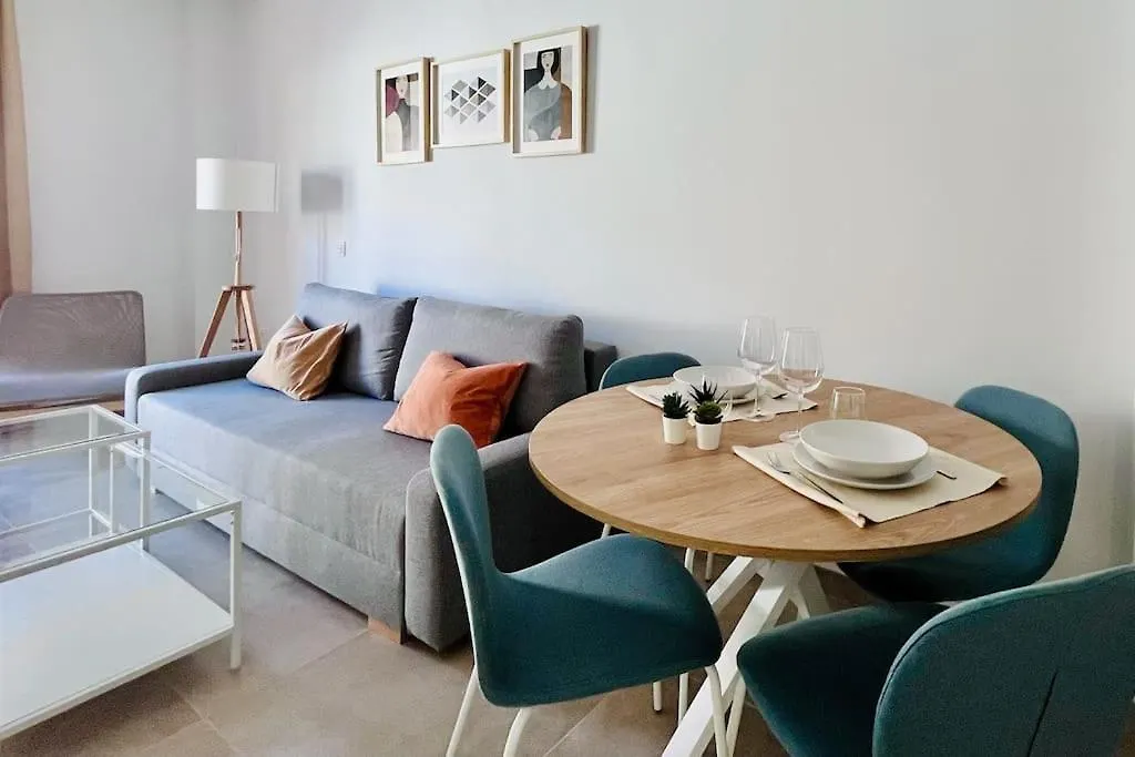 Lovely Apartment Close By City Center Malaga